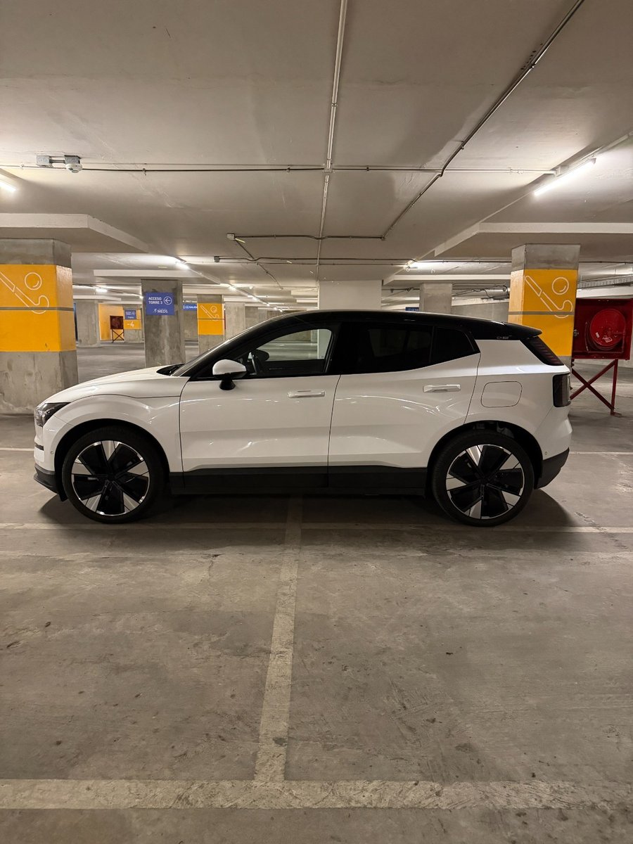 VOLVO EX30 ULTRA 2024 - Imagen 10 de 10