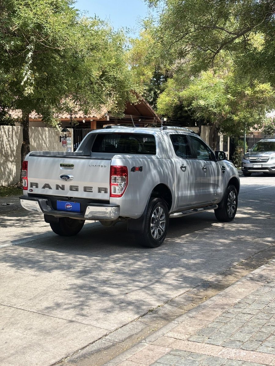 FORD RANGER DSL LIMITED 4X4 3.2L AT 2023 - Imagen 6 de 10