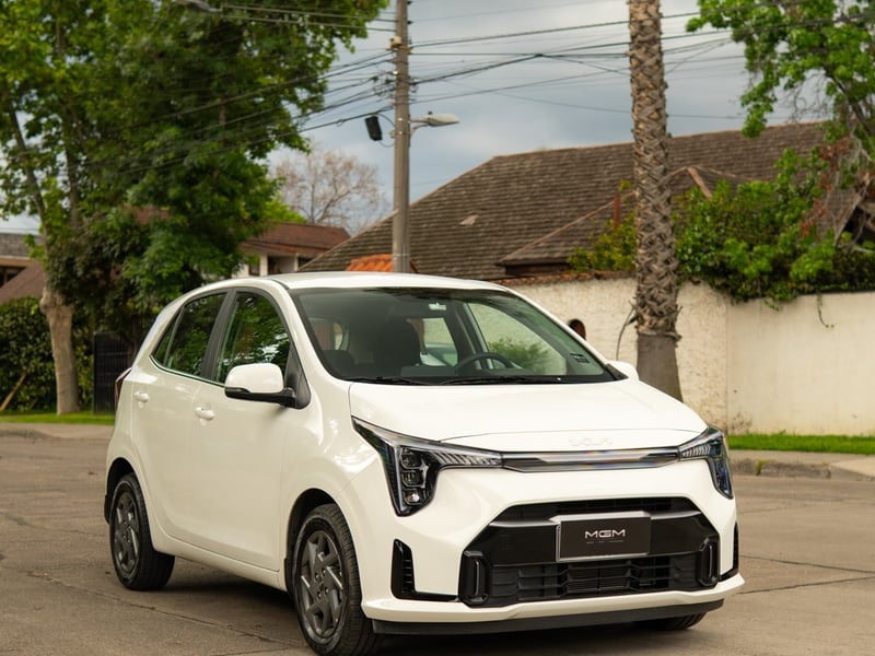 Kia MORNING EX FULL 1.2 ¡Recién Llegado! ; ;• ; ; ; ;• ; ;Patente 5 ; ;• ; ;BLANCO 2026 - Imagen 3 de 10