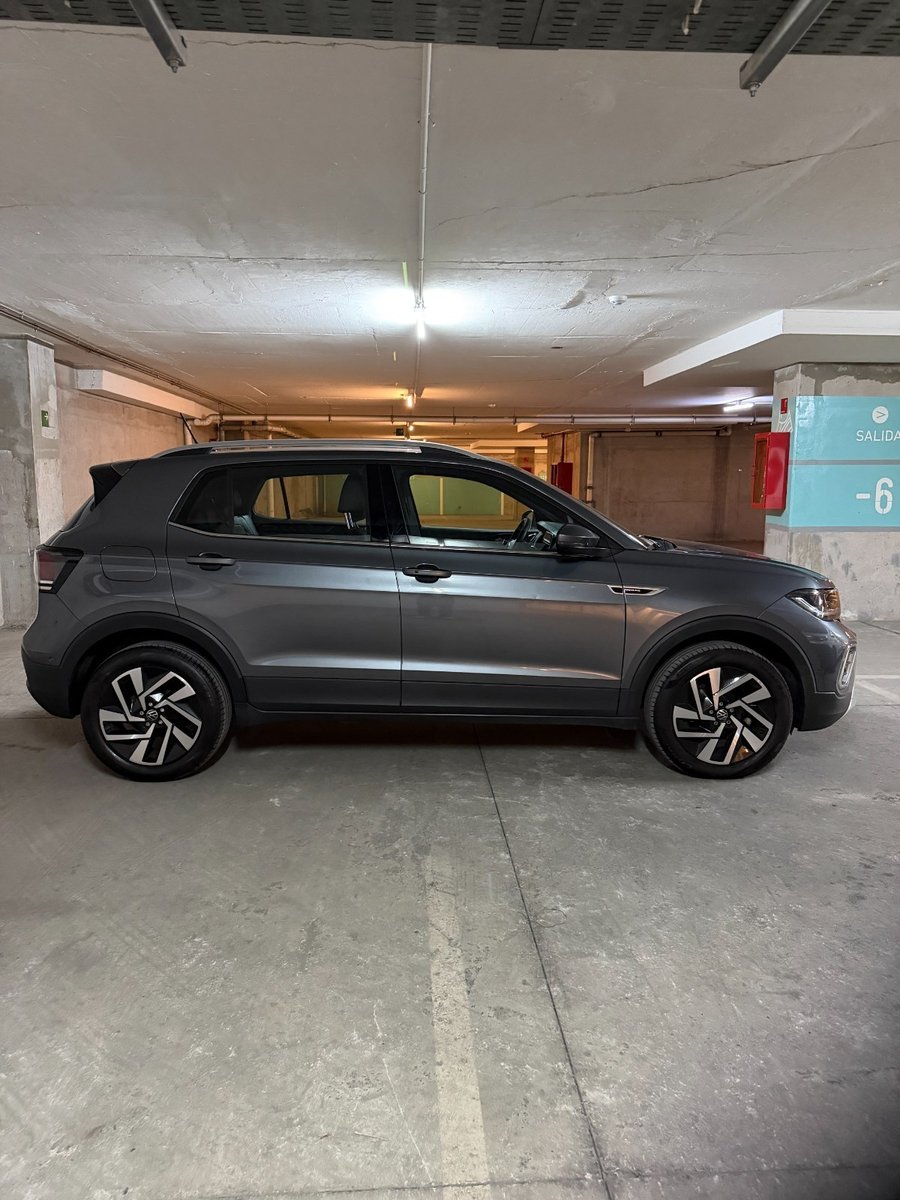 VOLKSWAGEN T-CROSS HIGHLINE 2025 - Foto 5 de 10