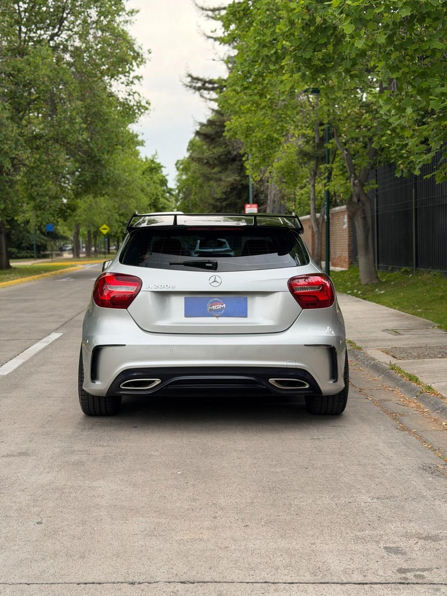 MERCEDES-BENZ A200 DIESEL 2017 - Imagen 8 de 10