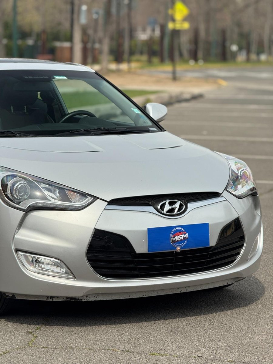 HYUNDAI VELOSTER 1.6 GLS Full Auto 2014 - Imagen 4 de 10