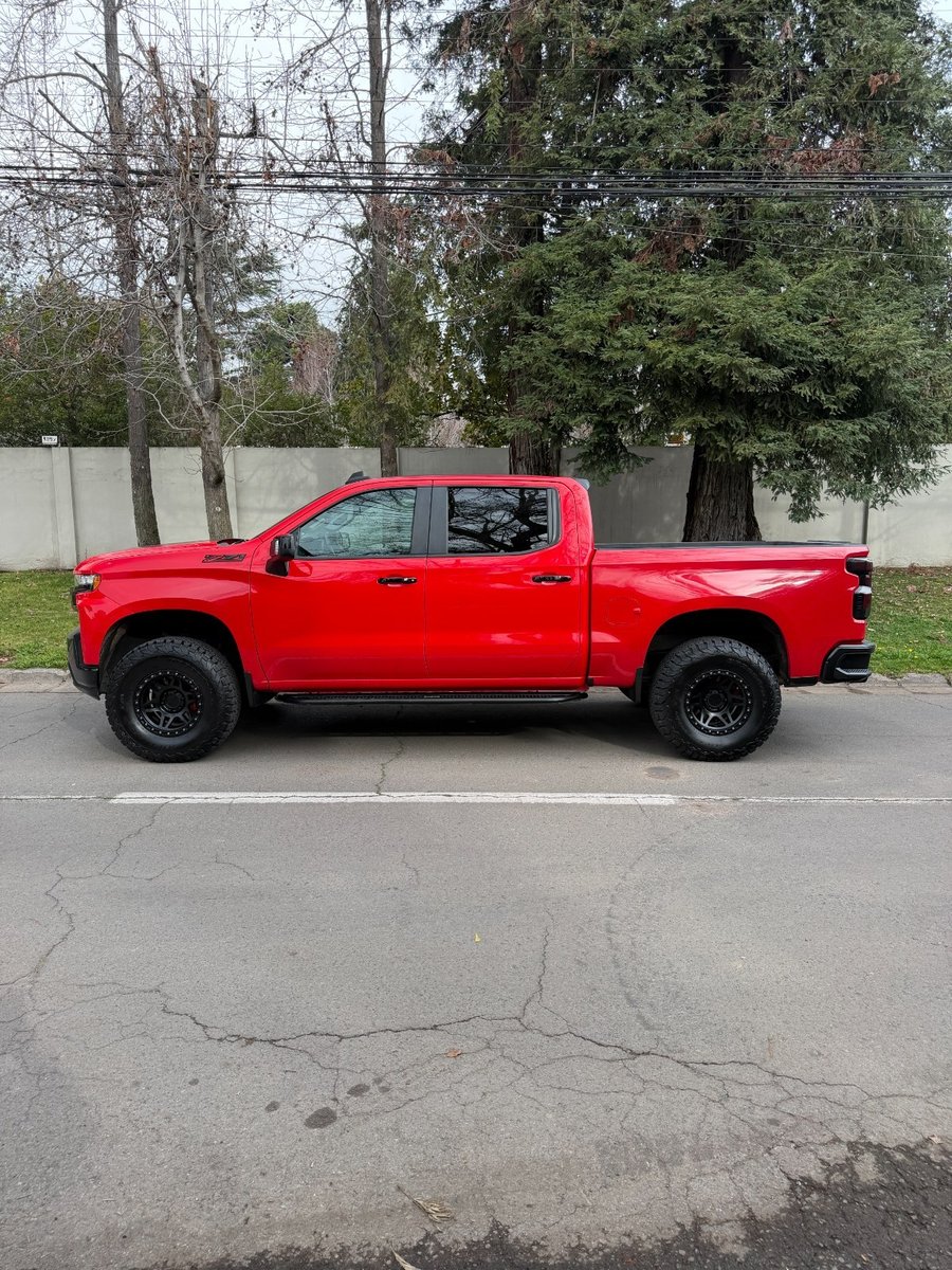 Chevrolet SILVERADO Silverado 5.3 LT TRAILBOSS Z71 2021 - Imagen 7 de 9