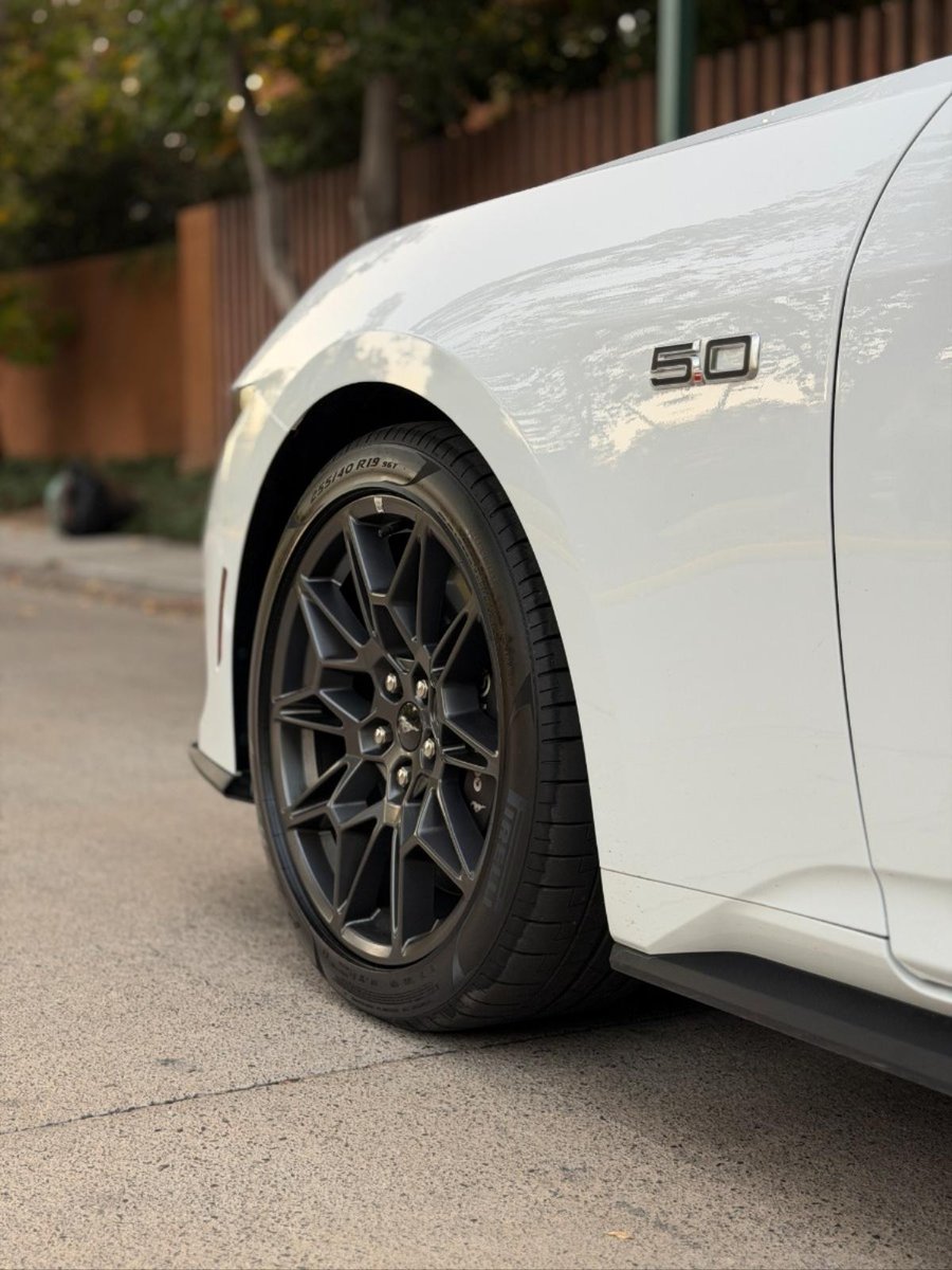 FORD MUSTANG GT COUPE 2024 - Imagen 7 de 9