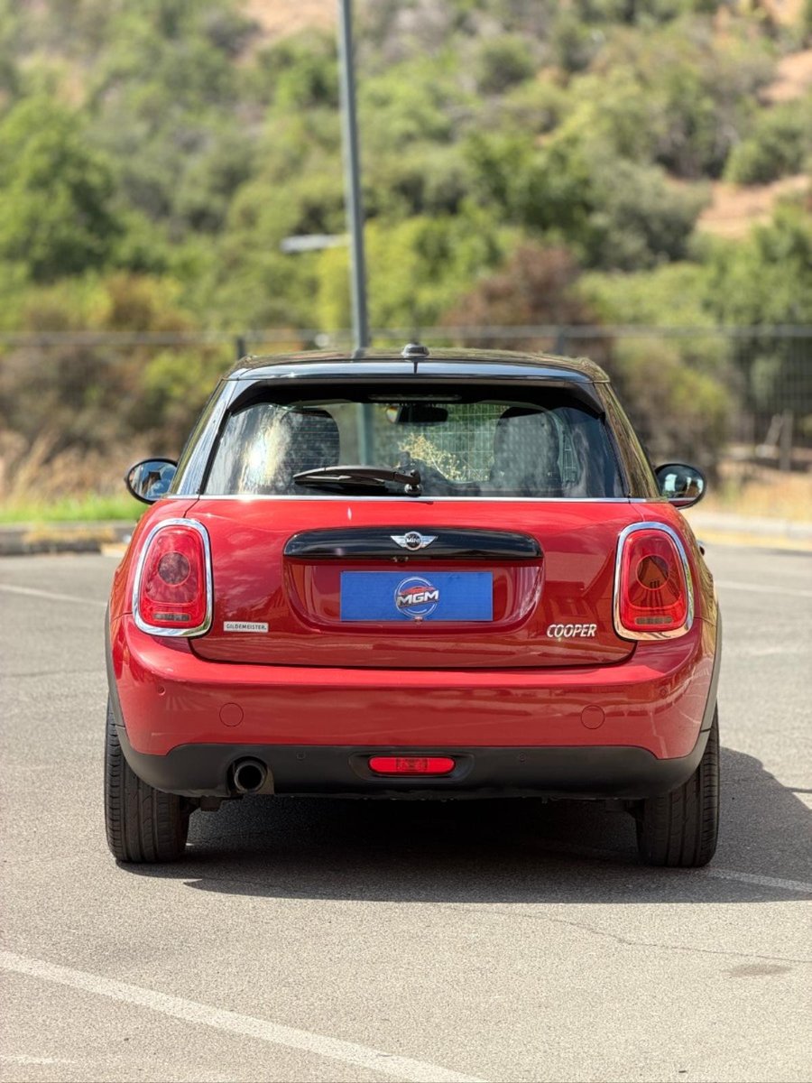 MINI COOPER F55 2016 - Imagen 5 de 10