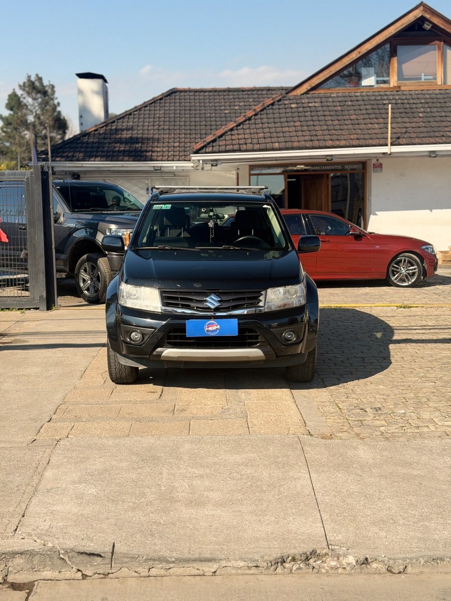 Suzuki GRAND NOMADE GLX 2.4 ¡Recién Llegado! ; ;• ; ;Patente 7 ; ;• ; ;NEGRO 2017 - Imagen 3 de 10