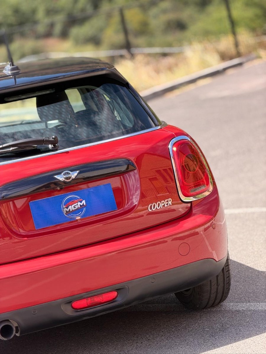 MINI COOPER F55 2016 - Imagen 4 de 10