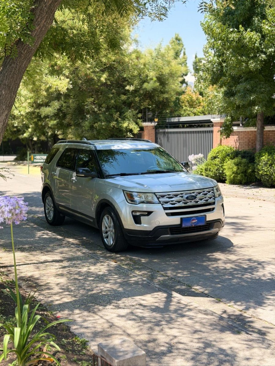 FORD EXPLORER XLT 3.5 2019 - Imagen 8 de 9