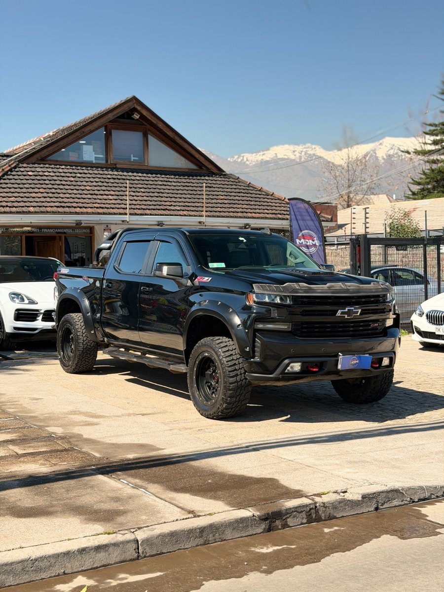 Chevrolet SILVERADO LT ¡Recién Llegado! ; ;• ; ; ; ;• ; ;Patente 3 ; ;• ; ;NEGRO 2021 - Imagen 3 de 10