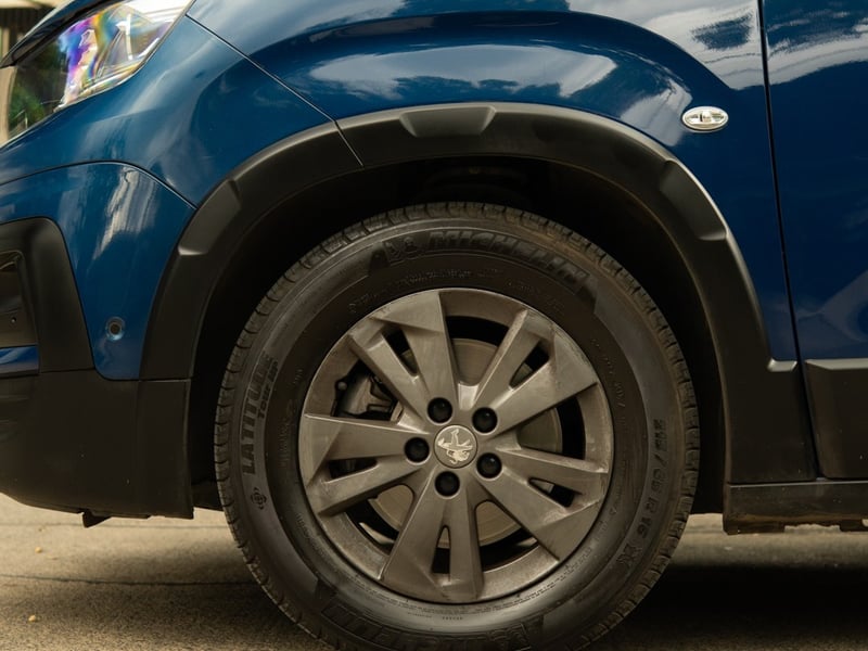 Peugeot RIFTER 1.2 ALLURE ¡Recién Llegado! ; ;• ; ; ; ;• ; ;Patente 7 ; ;• ; ;AZUL 2023 - Imagen 7 de 10