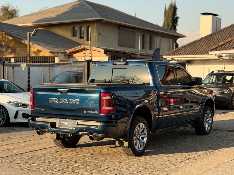 RAM 1500 LIMITED 5.7 4X4 ¡Recién Llegado! ; ;• ; ; ; ;• ; ;Patente 4 ; ;• ; ;AZUL 2023 - Imagen 8 de 10