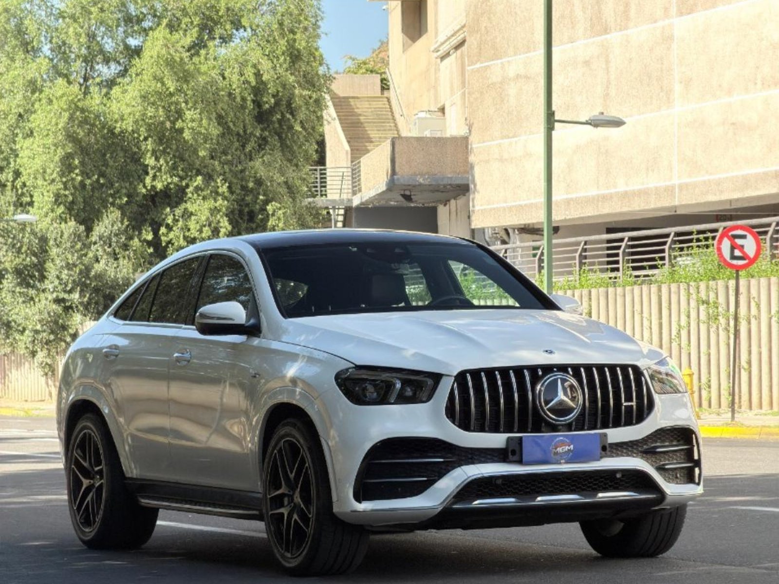 Mercedes-Benz GLE 53 AMG ; ;• ; ;Patente 7 ; ;• ; ;BLANCO 2022 - Foto 4 de 10