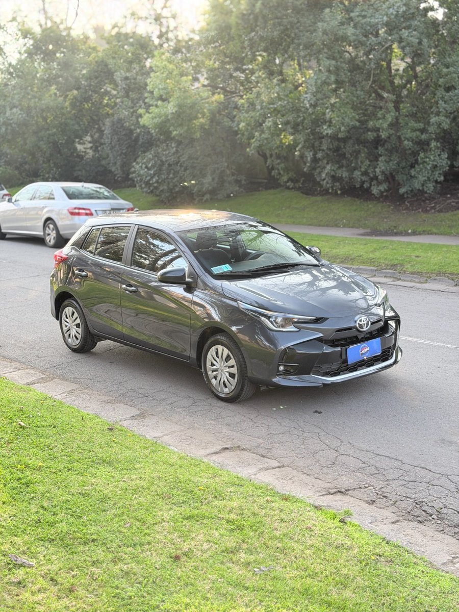 Toyota YARIS 1.5 SPORT 4X2 HB MT 2024 - Imagen 4 de 8