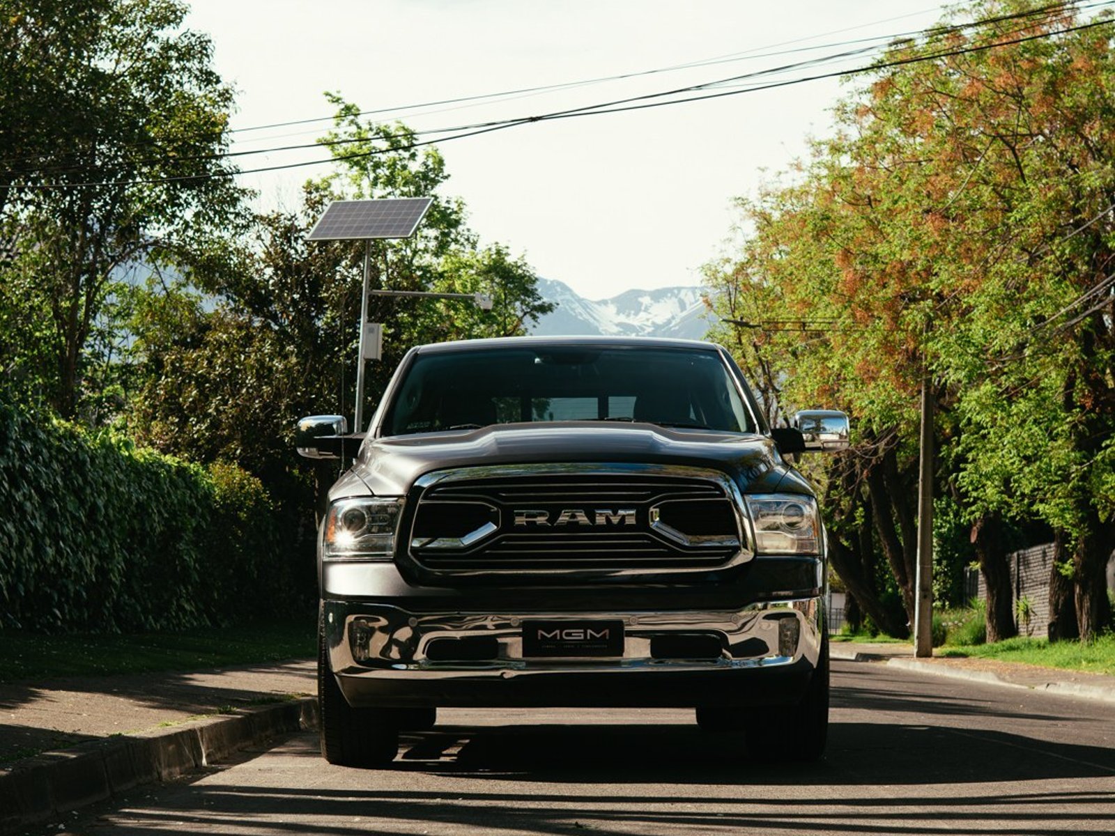 RAM 1500 LARAMIE 3.0 ¡Recién Llegado! ; ;• ; ; ; ;• ; ; ; ;• ; ;Patente 8 ; ;• ; ;GRIS 2021 - Foto 2 de 10