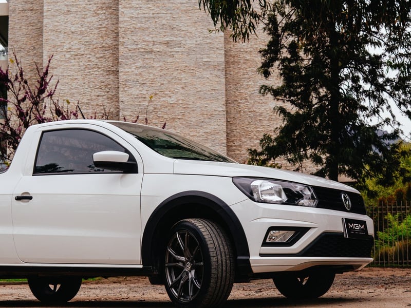 Volkswagen SAVEIRO 1.6 ¡Recién Llegado! ; ;• ; ;Patente 5 ; ;• ; ;BLANCO 2020 - Imagen 4 de 10