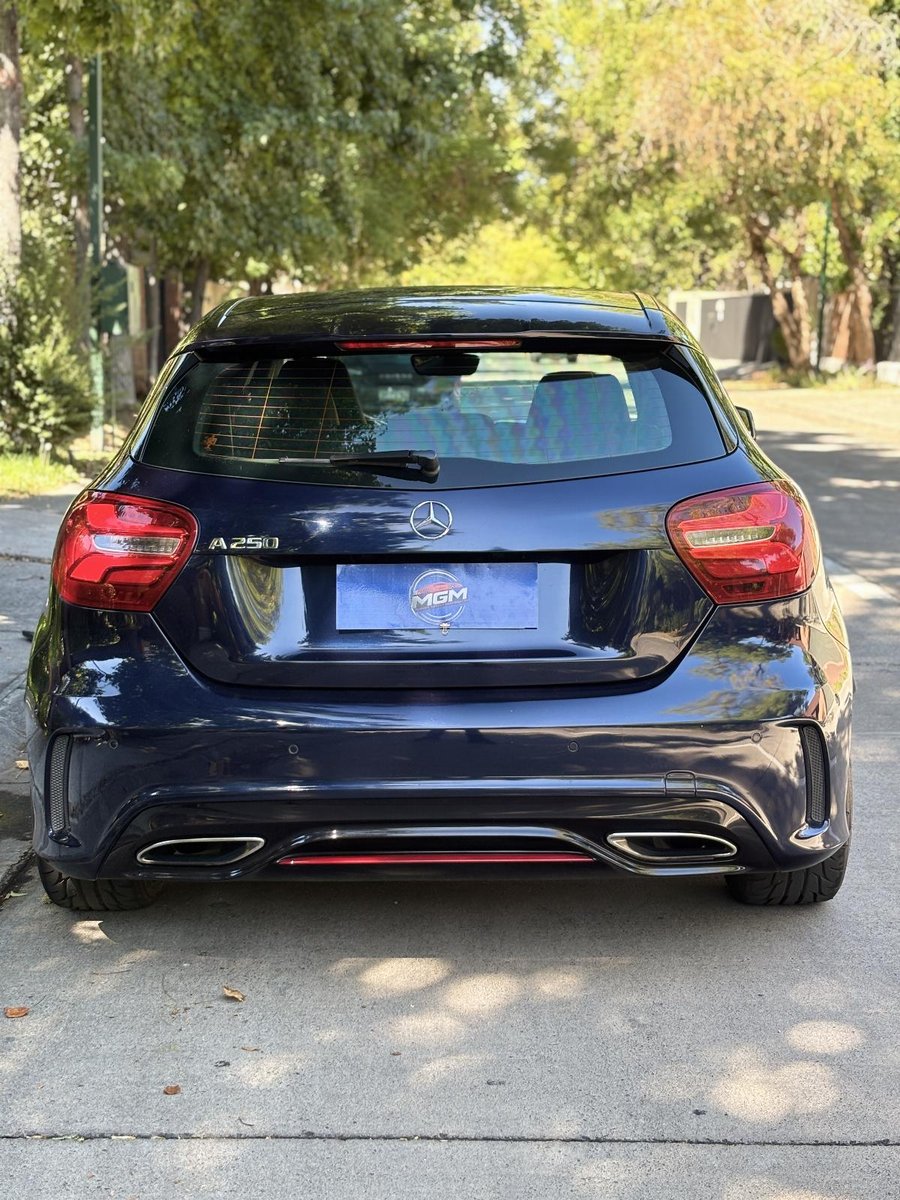 MERCEDES-BENZ A250 SPORT 2017 - Imagen 5 de 10