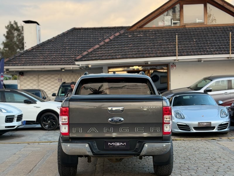 Ford RANGER LIMITED 3.2 4X4 ; ;• ; ; ; ;• ; ;Patente 6 ; ;• ; ;GRIS 2022 - Imagen 10 de 10