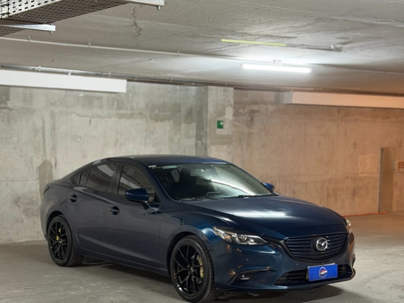 Mazda 6 2.0 V 6AT ¡Recién Llegado! ; ;• ; ; ; ;• ; ;Patente 0 ; ;• ; ;AZUL 2017 - Imagen 3 de 10