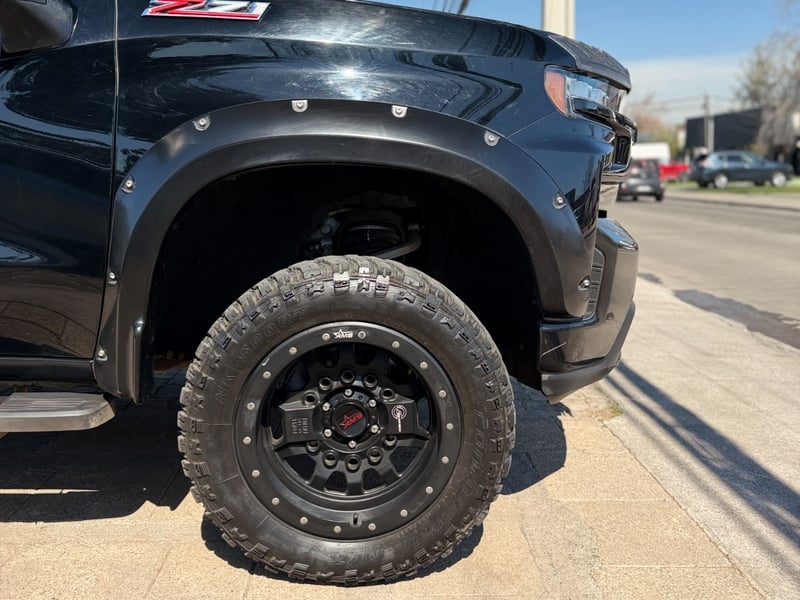 Chevrolet SILVERADO LT ; ;• ; ;Patente 3 ; ;• ; ;NEGRO 2021 - Imagen 4 de 10