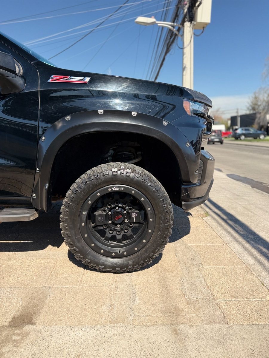 Chevrolet SILVERADO LT ¡Recién Llegado! ; ;• ; ; ; ;• ; ;Patente 3 ; ;• ; ;NEGRO 2021 - Imagen 4 de 10