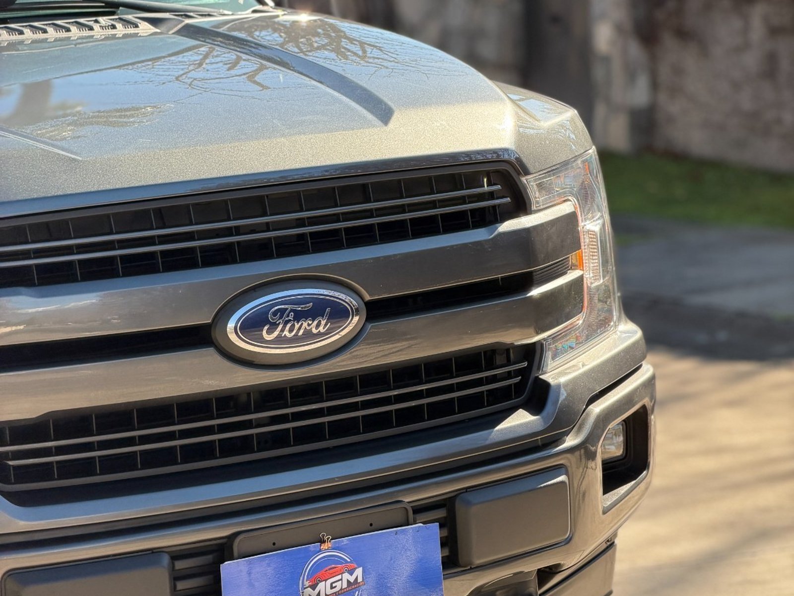 Ford F-150 Lariat Sport 2020 - Foto 5 de 10