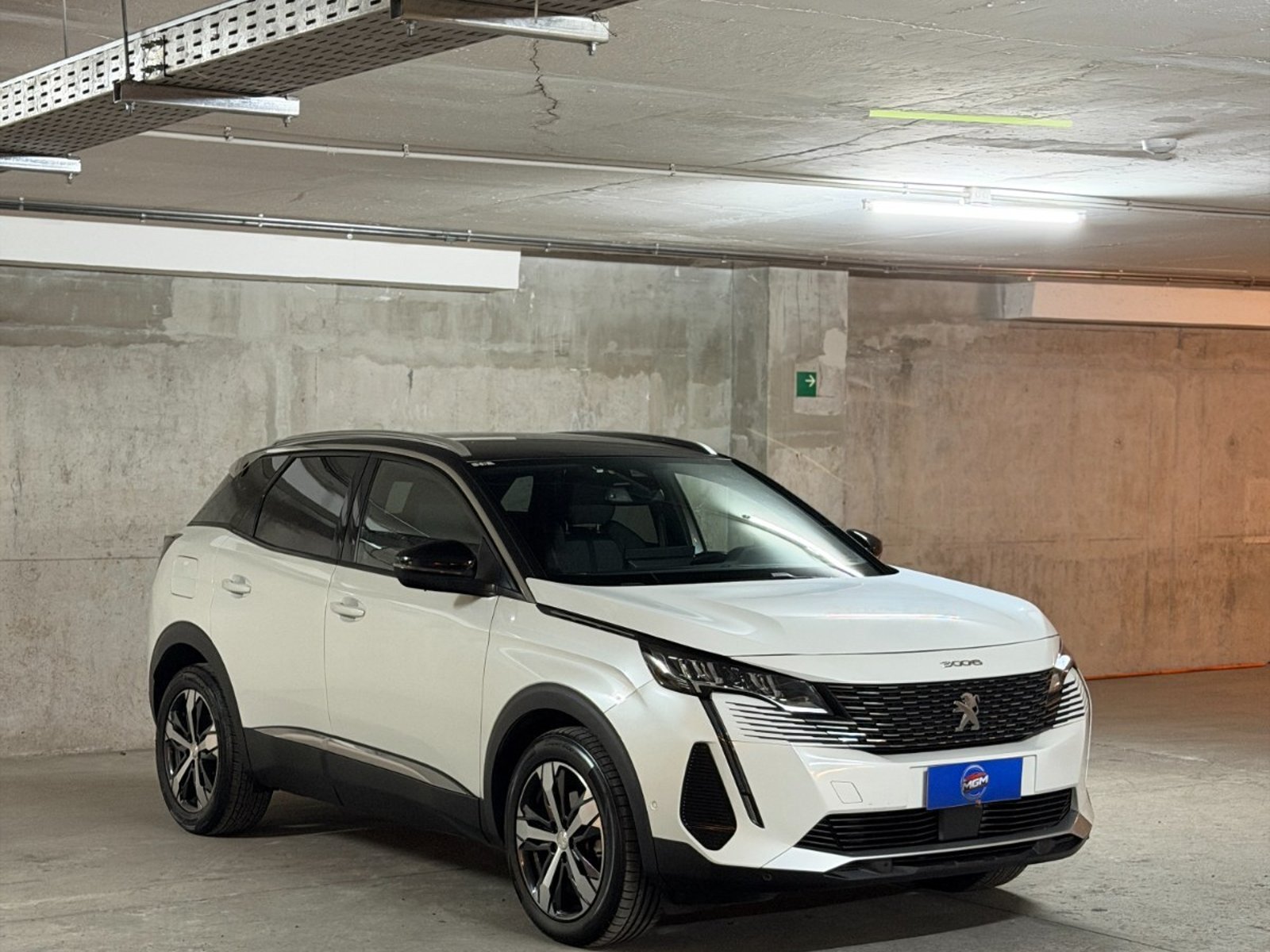 Peugeot 3008 1.5 ALLURE PACK BLUEHDI 2024 - Foto 3 de 10