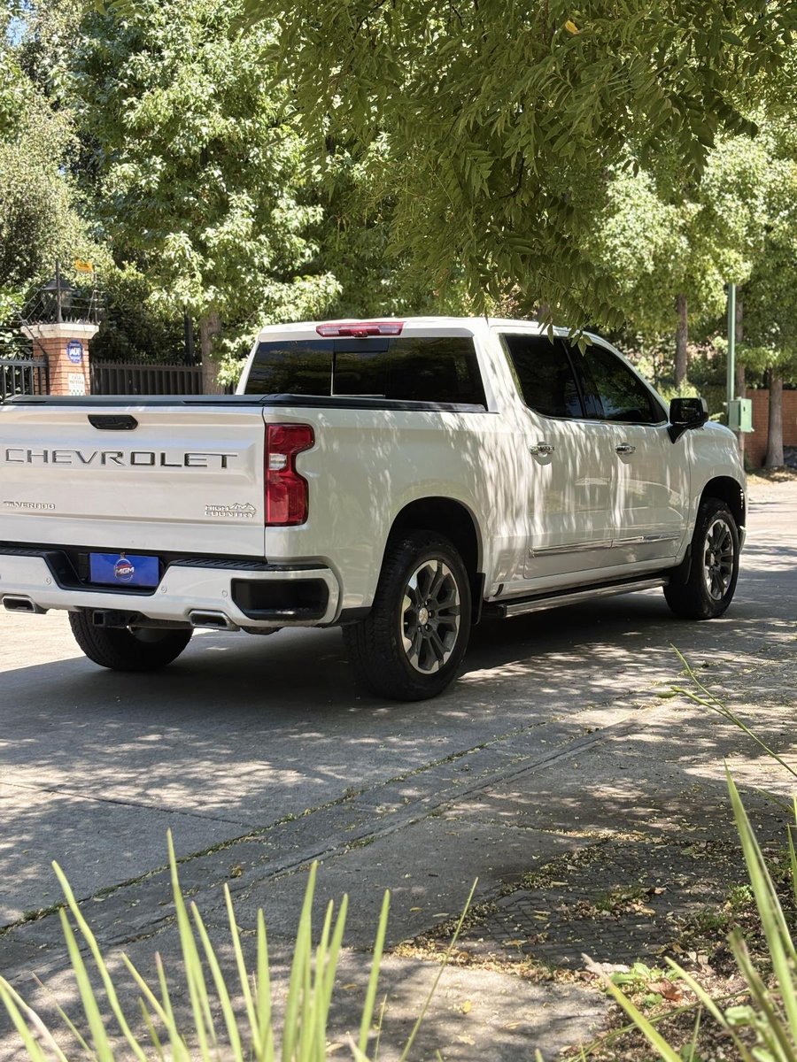 CHEVROLET SILVERADO 3.0TD HIGH COUNTRY AUTO DC 4WD R 2025 - Imagen 6 de 9