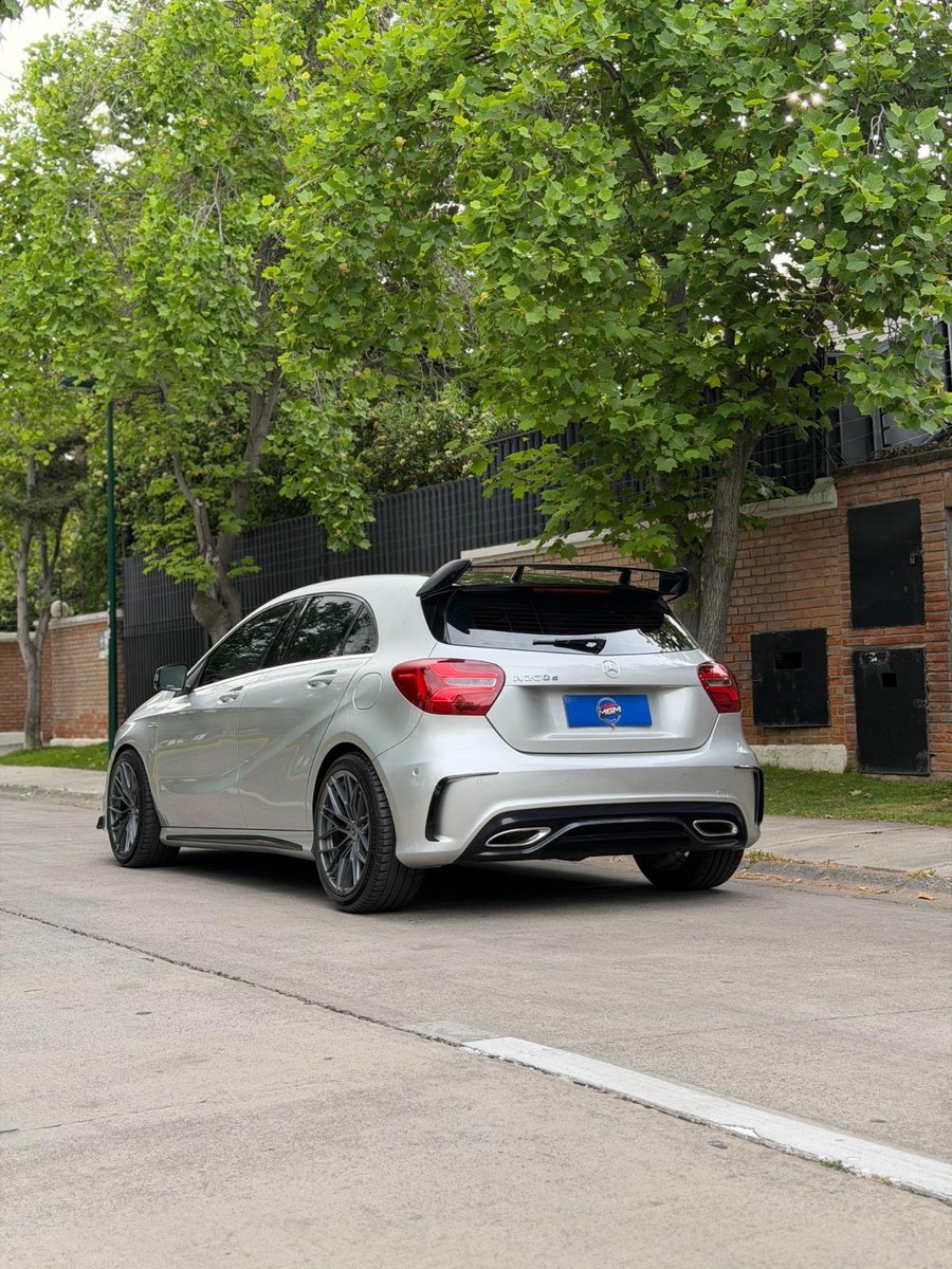 MERCEDES-BENZ A200 DIESEL 2017 - Imagen 9 de 10