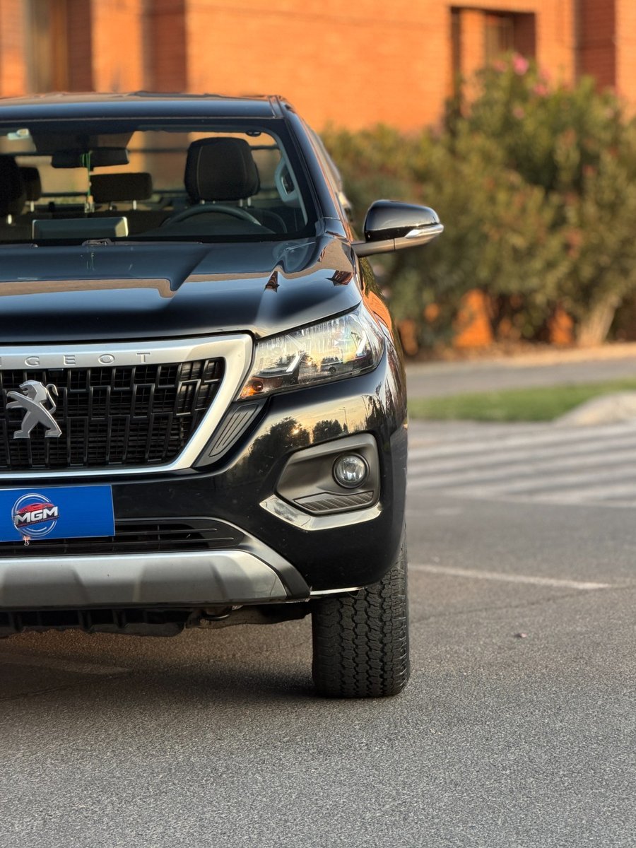 PEUGEOT LANDTREK 2.2 4WD 2024 - Imagen 3 de 9