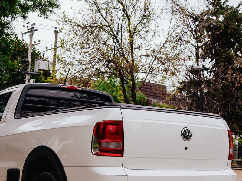 Volkswagen SAVEIRO 1.6 ¡Recién Llegado! ; ;• ; ;Patente 5 ; ;• ; ;BLANCO 2020 - Imagen 9 de 10