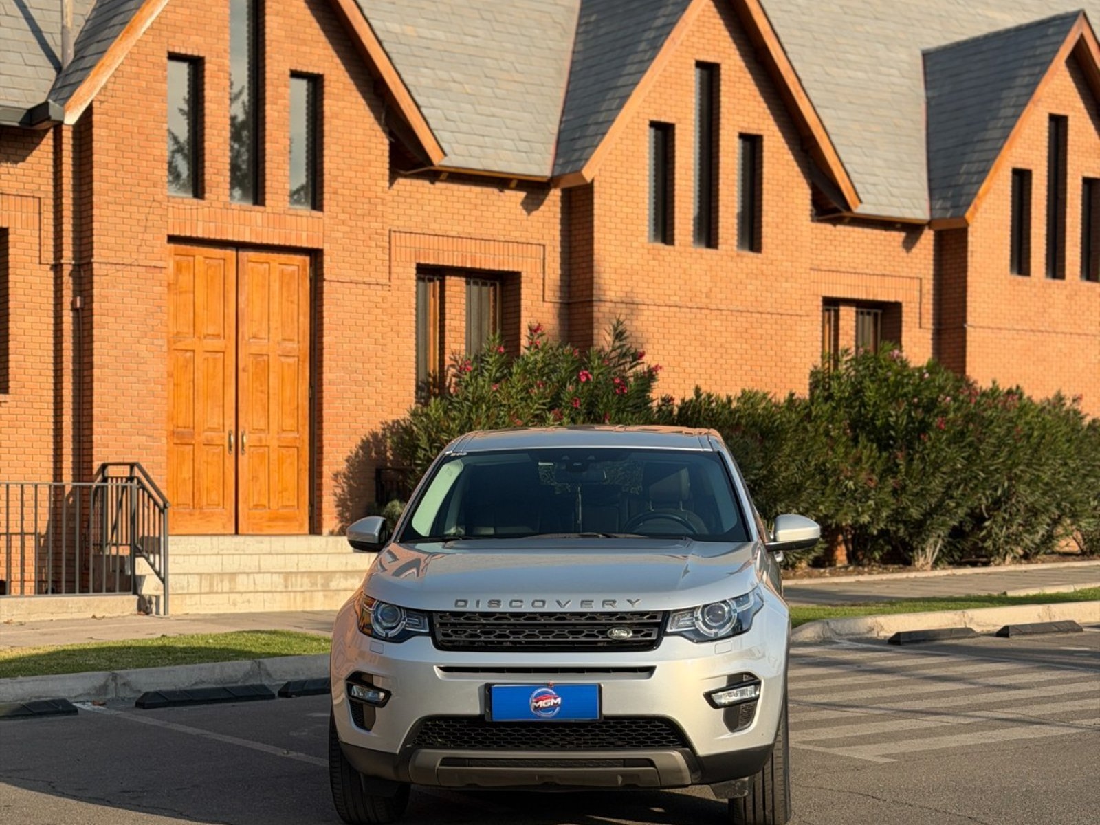 Land Rover DISCOVERY Sport 2018 - Foto 2 de 10