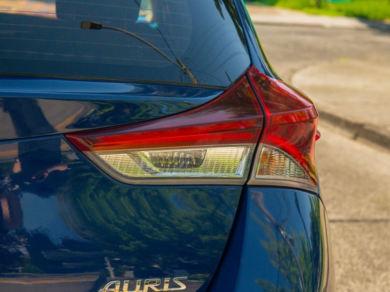 Toyota AURIS LEI 1.6 ¡Recién Llegado! ; ;• ; ; ; ;• ; ;Patente 3 ; ;• ; ;AZUL 2019 - Imagen 8 de 10