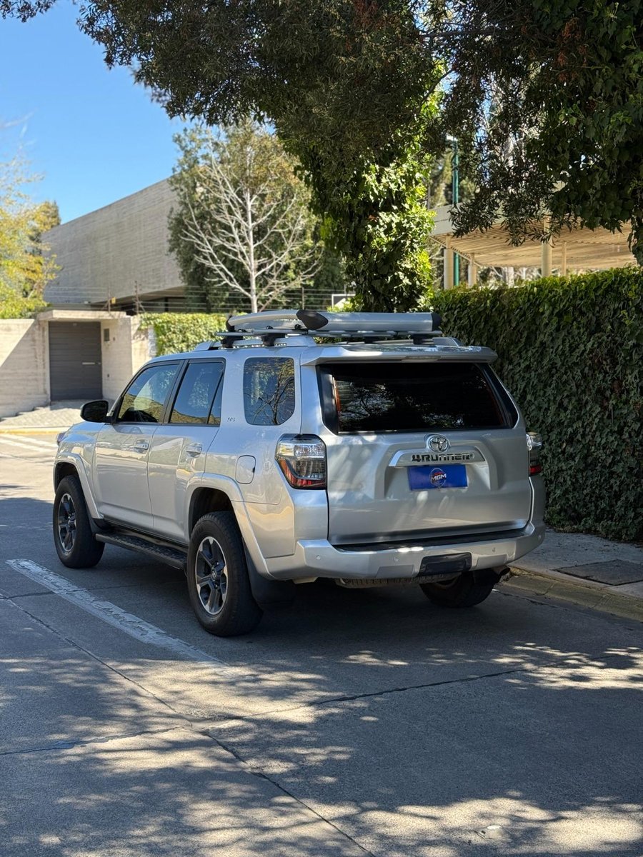 TOYOTA 4 RUNNER SR5 4WD 2018 - Imagen 5 de 10