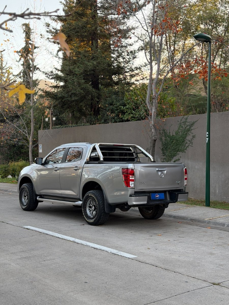 MAZDA BT-50 3.0 DSL 4WD 2023 - Imagen 8 de 10