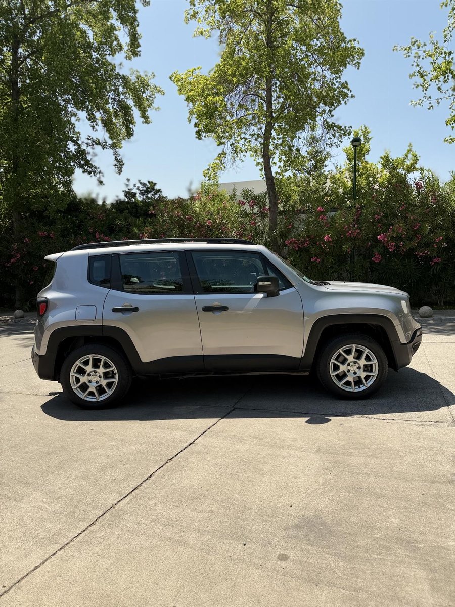 JEEP RENEGADE SPORT 2021 - Imagen 4 de 10