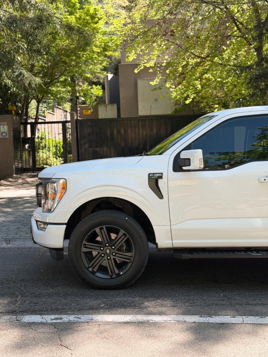 FORD F-150 Lariat Sport 4WD 2022 - Imagen 10 de 10