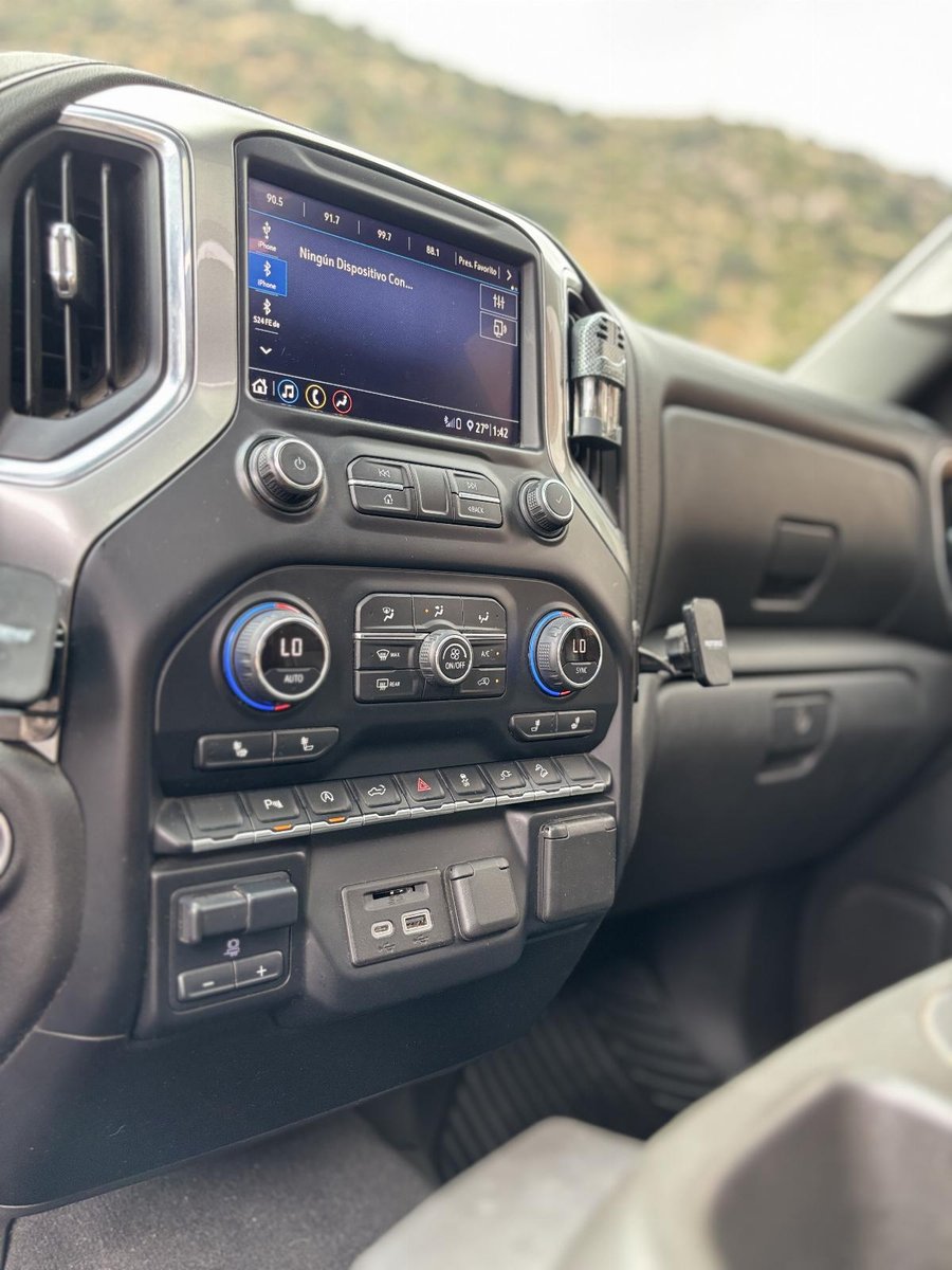 CHEVROLET SILVERADO LT TB 5.3 AUT 2021 - Imagen 8 de 8