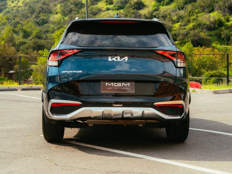 Kia SPORTAGE 2.0 EX BENC 2WD ¡Recién Llegado! ; ;• ; ; ; ;• ; ;Patente 5 ; ;• ; ;AZUL 2023 - Imagen 8 de 10