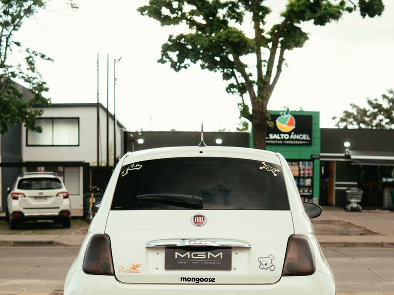 Fiat 500 1.4 LOUNGE ¡Recién Llegado! ; ;• ; ;Patente 7 ; ;• ; ;BLANCO 2016 - Imagen 5 de 10