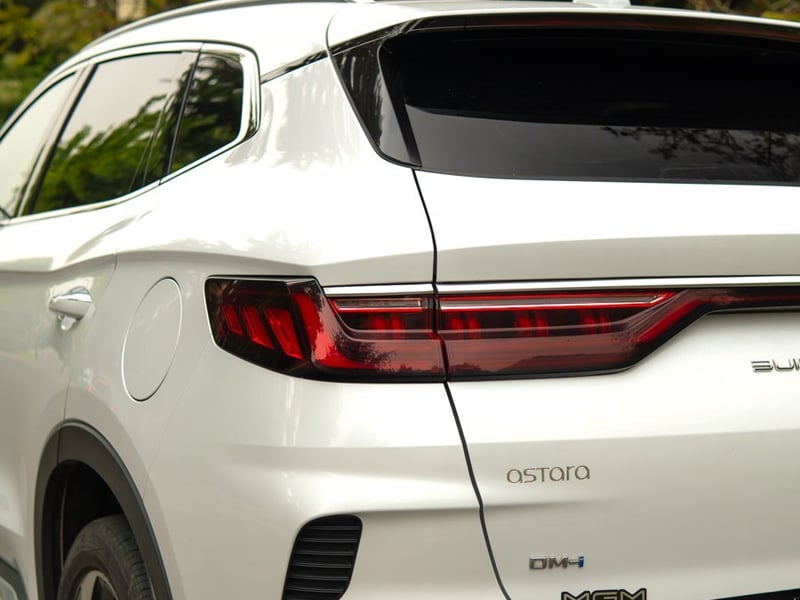 BYD SONG PLUS 1.5 GL ¡Recién Llegado! ; ;• ; ; ; ;• ; ;Patente 0 ; ;• ; ;BLANCO 2024 - Imagen 6 de 10