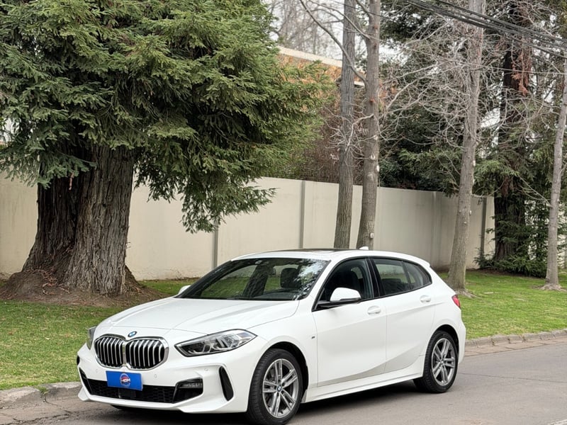 BMW 118 1.5 M SPORT ; ;• ; ;Patente 8 ; ;• ; ;BLANCO 2024