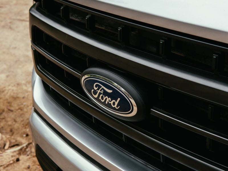 Ford F-150 LARIAT SPORT CC DOB. CAB. 4X4 ¡Recién Llegado! ; ;• ; ; ; ;• ; ;Patente 5 ; ;• ; ;PLATEADO 2022 - Imagen 7 de 9
