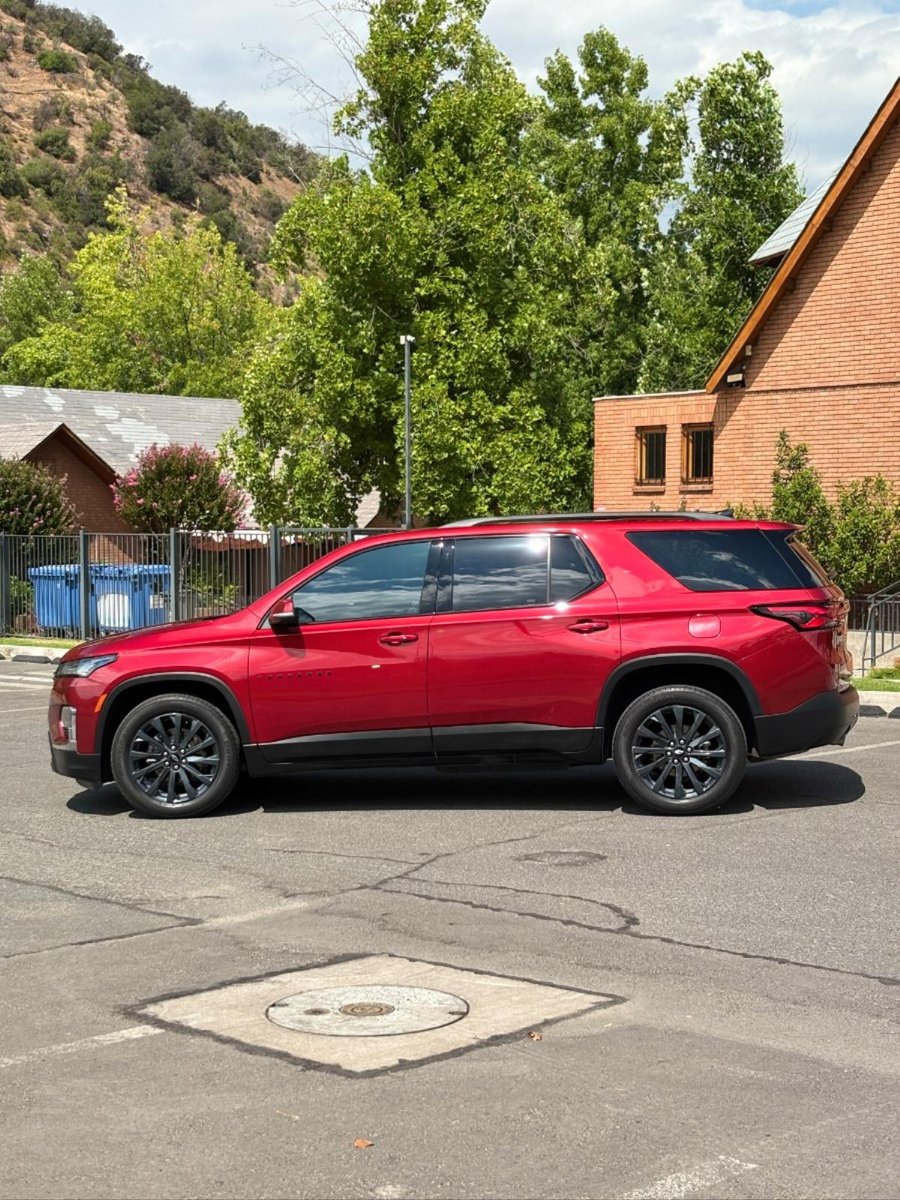 CHEVROLET TRAVERSE RS 2023 - Imagen 7 de 9