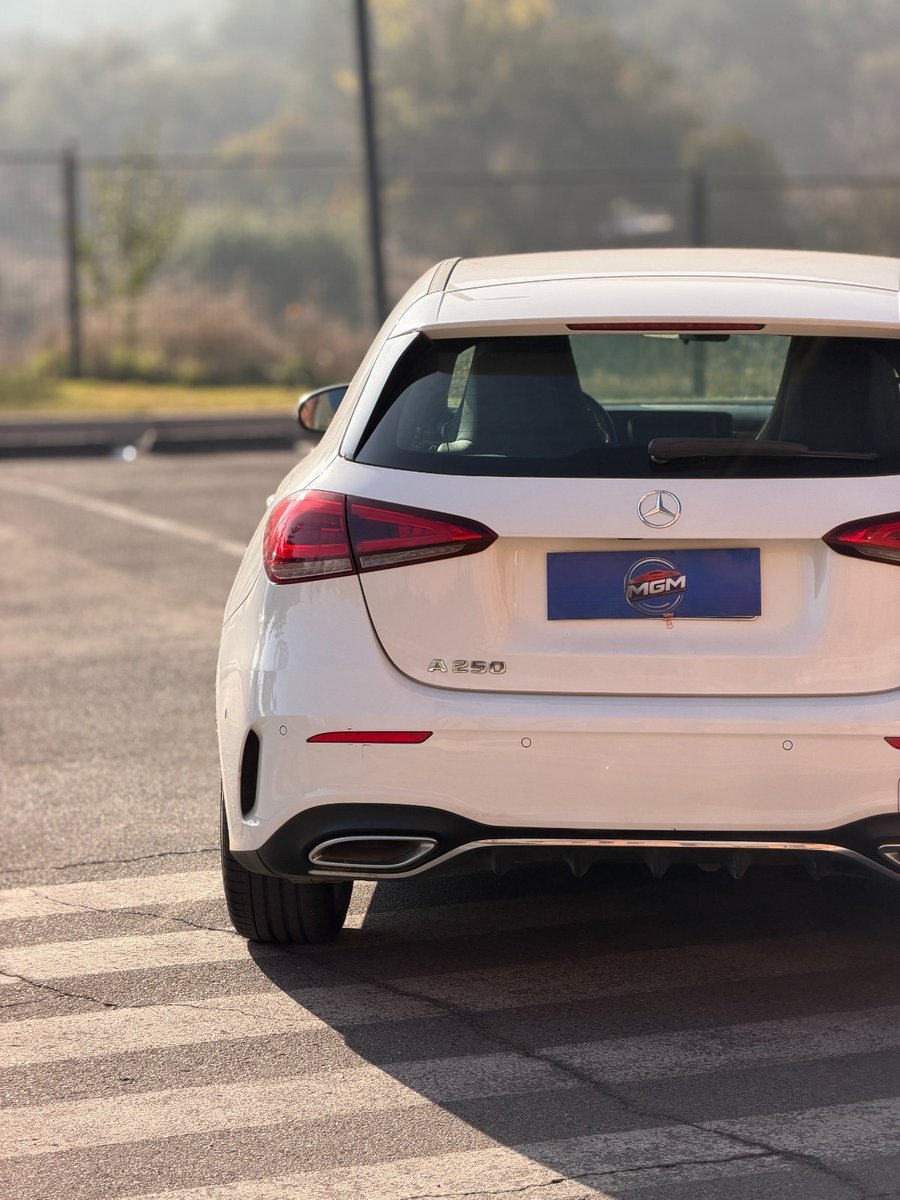 MERCEDES-BENZ A250 AMG Line 2021 - Imagen 10 de 10