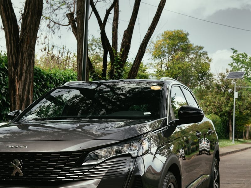 Peugeot 3008 1.5 ALLURE PACK BLUEHDI ¡Recién Llegado! ; ;• ; ; ; ;• ; ; ; ;• ; ;Patente 8 ; ;• ; ;NEGRO 2024 - Imagen 5 de 10