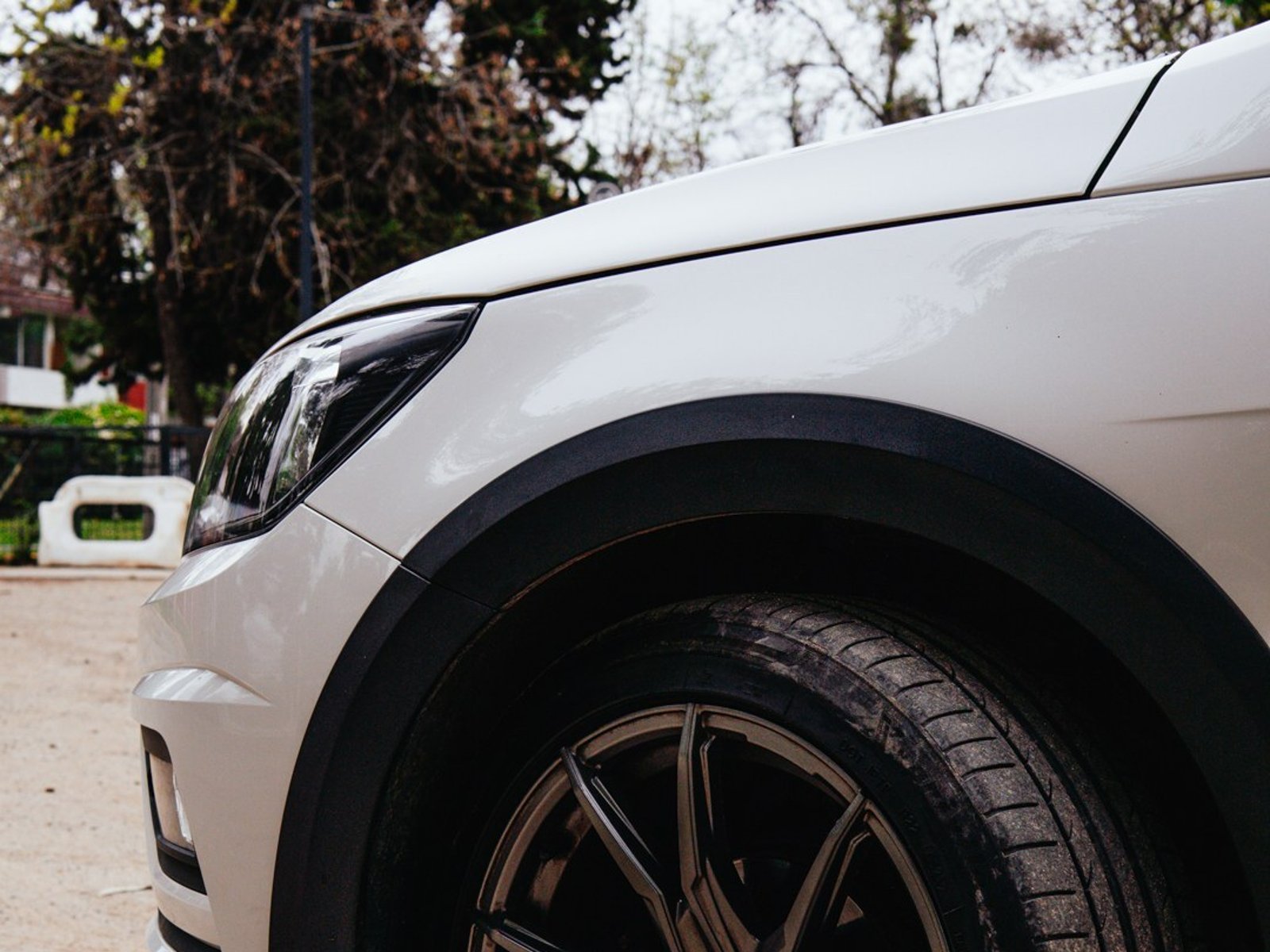 Volkswagen SAVEIRO 1.6 ¡Recién Llegado! ; ;• ; ;Patente 5 ; ;• ; ;BLANCO 2020 - Foto 2 de 10