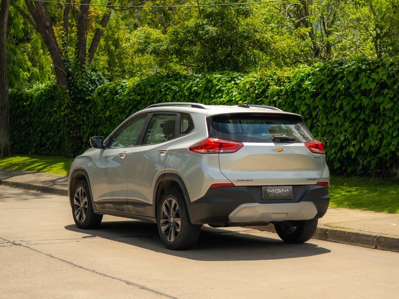 Chevrolet TRACKER 1.2T PREMIER ¡Recién Llegado! ; ;• ; ; ; ;• ; ;Patente 0 ; ;• ; ;GRIS 2022 - Imagen 10 de 10