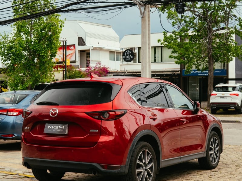 Mazda CX-5 2.0 GT AWD ¡Recién Llegado! ; ;• ; ; ; ;• ; ;Patente 3 ; ;• ; ;ROJO 2018 - Imagen 4 de 10