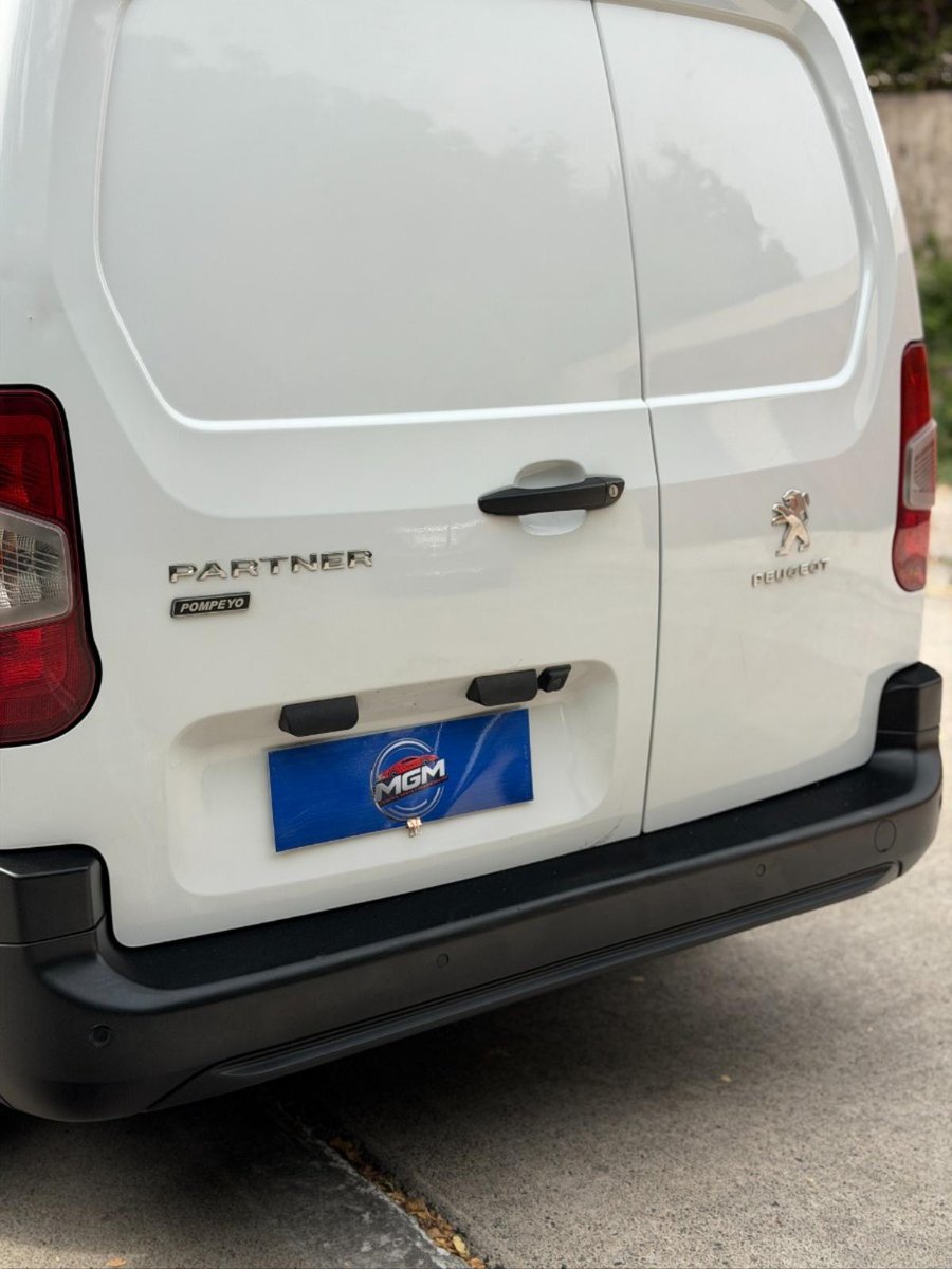 PEUGEOT PARTNER L2 2023 - Imagen 9 de 10