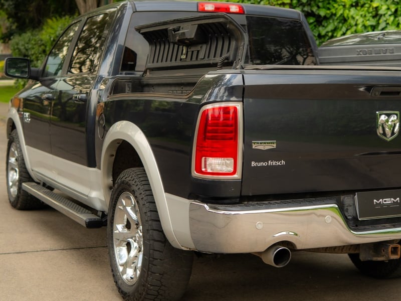 RAM 1500 LARAMIE 4X4 ¡Recién Llegado! ; ;• ; ; ; ;• ; ; ; ;• ; ;Patente 5 ; ;• ; ;NEGRO 2018 - Imagen 10 de 10